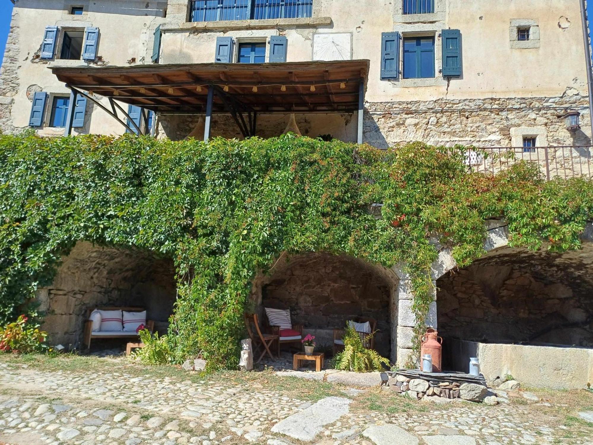 Le Chateau Brangoly (Adults Only) Enveitg Εξωτερικό φωτογραφία